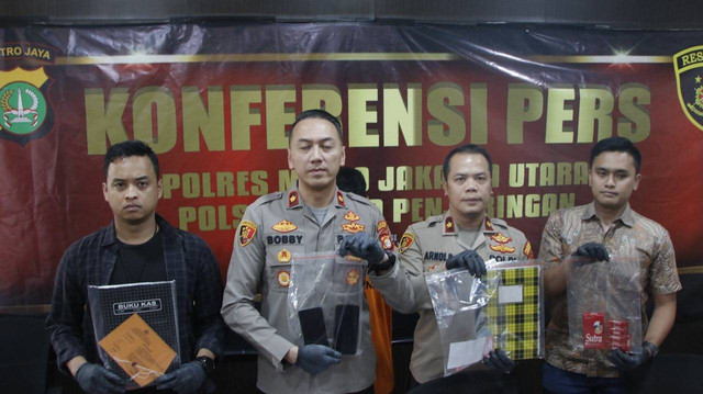Jumpa pers pengungkapan kasus TPPO di Polsek Metro Penjaringan, Jakarta Utara. 
 Foto: Dok. Istimewa