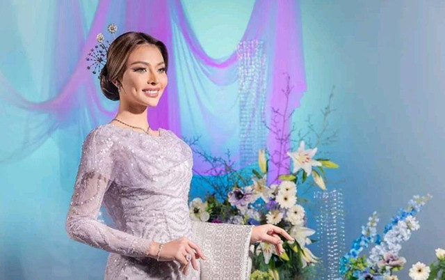 Runner Up Miss Grand International 2022 Andina Julie memakai busana pengantin dalam rangka Pre-Campaign Wedding Market Fair 2023. Foto: Dok. Istimewa