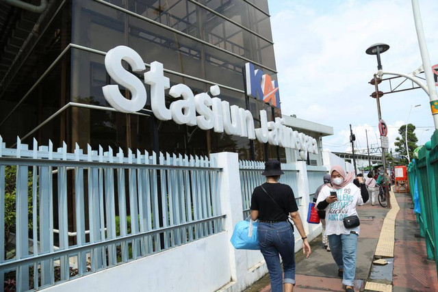 Stasiun Jatinegara, Jakarta. Dok KAI