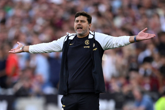 Pelatih Chelsea Mauricio Pochettino saat melawan West Ham United pada pertandingan lanjutan Liga Inggris di Stadion London, London, Inggris. Foto: Tony Obrien/REUTERS