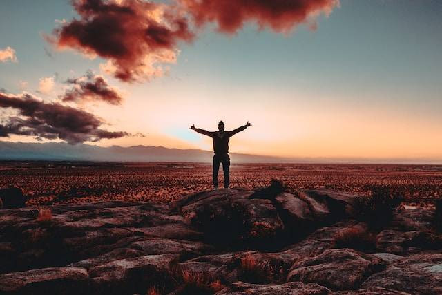 Ilustrasi kata-kata motivasi untuk bangkit dari kegagalan. Sumber: unsplash.com/Xan Griffin