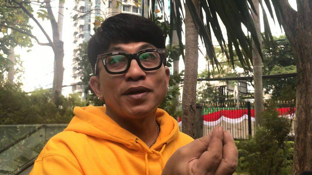 Ipay musisi yang mengaku pencipta lagu Cinderella, Tendean, Jakarta Selatan, Senin (21/8) Foto: Giovanni/kumparan