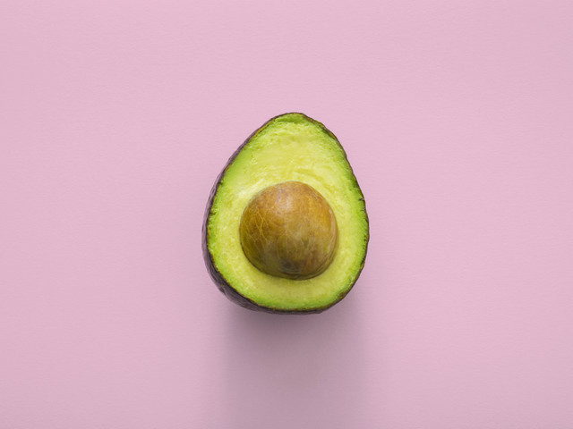 Ilustrasi Cara Menanam Alpukat. Foto: Unsplash/Thought Catalog