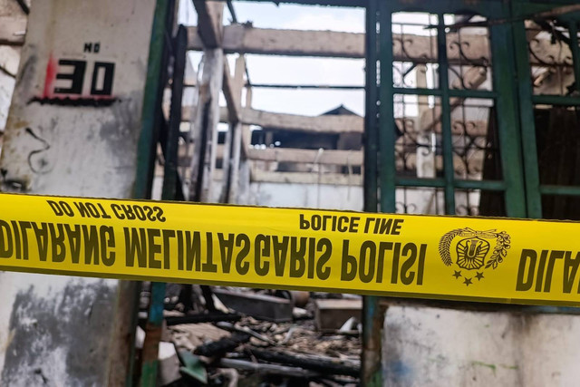 Kondisi rumah korban kebakaran yang tewaskan satu keluarga di Sunter Jaya, Jakarta Utara, Minggu (27/8/2023).  Foto: Hedi/kumparan