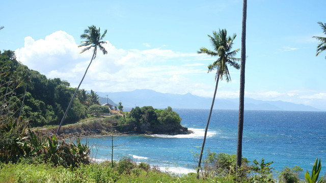 Pantai di Desa Tontayuo, Batudaa Pantai 