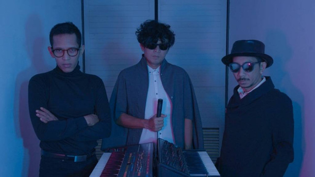 dok : instagram.com/goodnightelectric