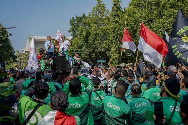 Aksi demonstrasi driver ojol di Yogyakarta, Selasa (29/8). Foto: Dok. Pemda DIY