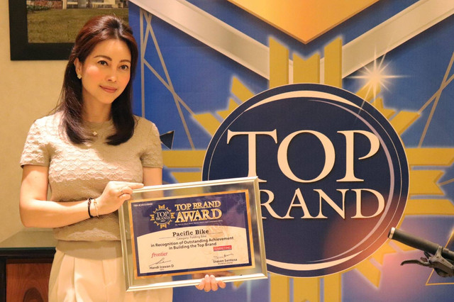 Pacific Bike raih top brand award 2023. Foto: Pasific Bike
