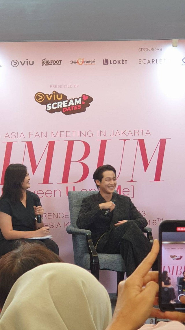 Press conference Kim Bum Between U and Me di Hotel Kempinski, Jakarta Pusat, Sabtu (2/9/2023). Foto: DN. Mustika Sari/kumparan