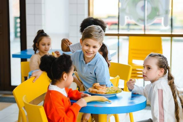 Manfaat kantin sekolah. Sumber: pexels.com