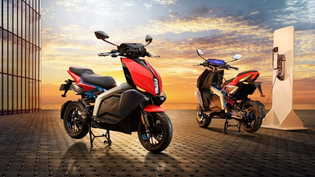 Motor listrik asal India, TVS X resmi debut global. Foto: TVS