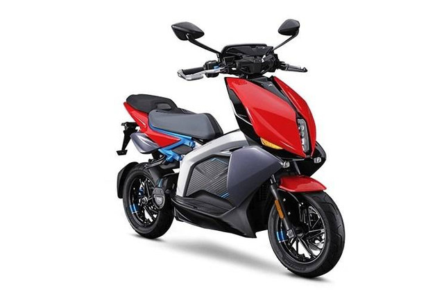 Motor listrik asal India, TVS X resmi debut global. Foto: TVS
