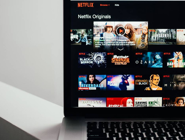 Ilustrasi series adalah. Sumber: www.unsplash.com