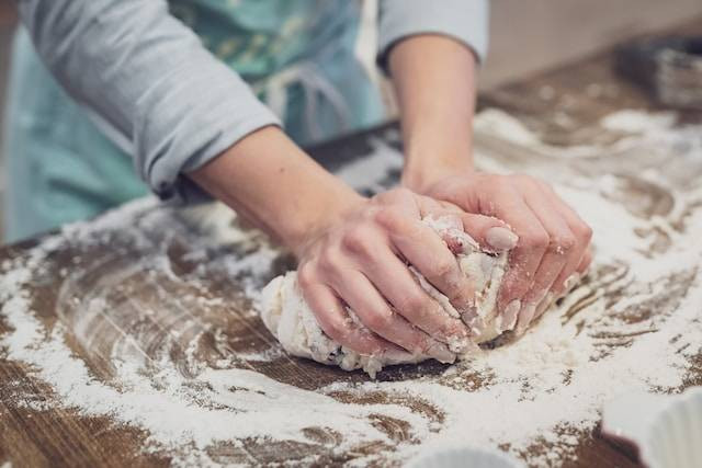 Cara Bikin Kue Bugis, Foto: Theme Photos / Unsplash