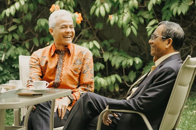 Ganjar Pranowo bertemu Mahfud MD. Foto: Instagram/@ganjar_pranowo