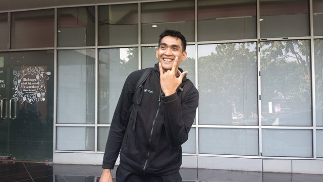 Atlet voli Indonesia, Rivan Nurmulki, usai mediasi bersama Menpora dan PP PBVSI di Kantor Kemenpora, Jakarta, pada Senin (11/9). Foto: Jodi Hermawan/kumparan