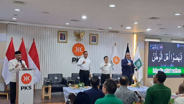 Anies, Cak Imin, dan elite NasDem dan PKB menyambangi DPP PKS, Selasa (12/9/2023). Foto: Annisa Thahira Madina/kumparan