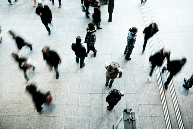 Ilustrasi psikologi sosial. Sumber foto: Unsplash