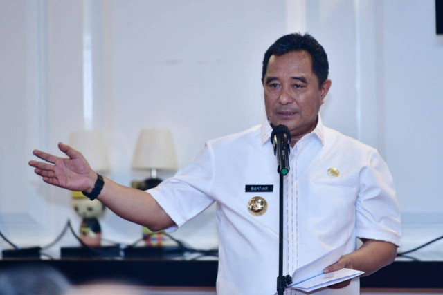 Pj Gubernur Sulsel Bahtiar Baharuddin. Foto: Pemprov Sulsel