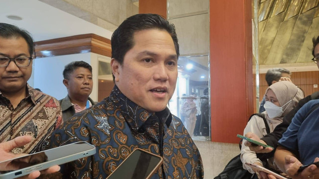 Menteri BUMN Erick Thohir di Kompleks Parlemen, Kamis (14/9/2023). Foto: Ave Airiza Gunanto/kumparan