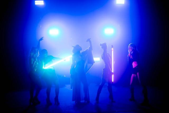 Cara Beli Tiket Konser Twice di Jakarta 2023. Foto hanya ilustrasi. Sumber foto: Unsplash/Alexander Jawfox