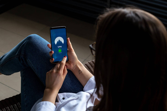 Mengenal Arti Private di Media Sosial. Foto: Unsplash