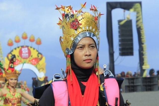 Sertu Tismaenah di acara Festival Gandrung Sewu 2023