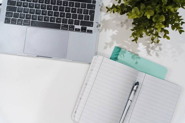Cara Membuat Kutipan, Foto: Jodie Cook/Unsplash