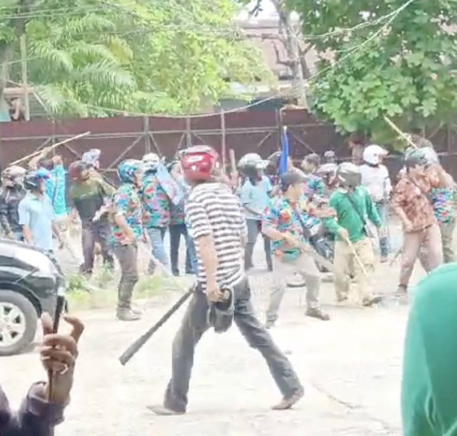 Tangkapan layar video bentrok. Dok: Ist