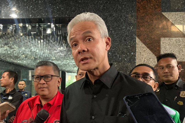 Bacapres Ganjar Pranowo mengkuti rapat Tim Pemenangan Nasional (TPN). Foto: Paulina Herasmaranindar/kumparan