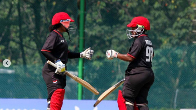 Tim Kriket Putri Indonesia saat berlaga di Asian Games 2022. Foto: Persatuan Cricket Indonesia