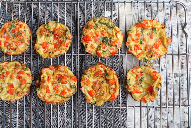  Ilustrasi Cara Bikin Omelet Mie, Foto Unsplash/Kaitlyn Chow
