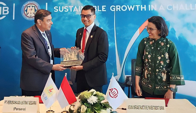 PLN akan terus memperkuat kolaborasi dengan berbagai pihak demi mewujudkan peralihan energi. Foto: dok. PLN