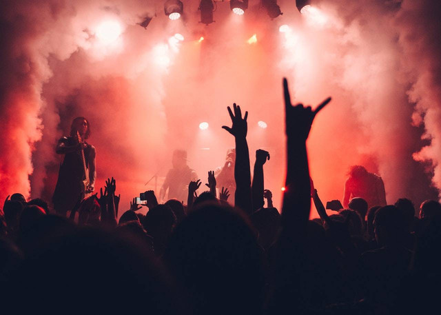 Ilustrasi genre musik populer di kalangan Generasi Z. Foto: Pexels