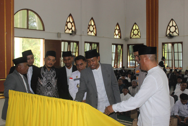 Pondok Modern Darussalam Gontor (PMDG) Kampus 6 Konawe Selatan ikut memperingati momen 100 tahun Gontor, Rabu (27/9). Foto: kendarinesia
