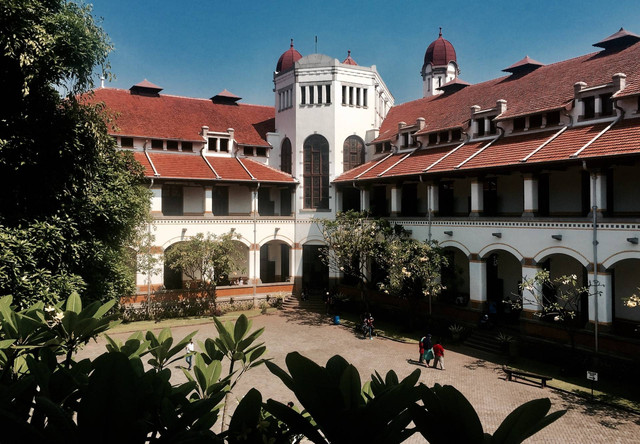 Ilustrasi Tempat Kuliner di Semarang, Sumber: Unsplash/Muhammad Fajri Yoandhika