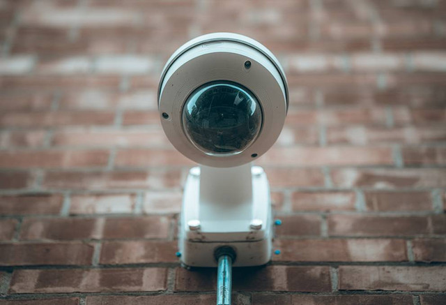 Ilustrasi photobox cctv di bandung. Sumber: www.unsplash.com