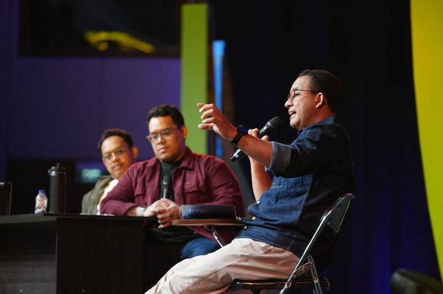 Bacapres Anies Baswedan menjadi pembicara dalam acara Youth Summit Ideafest 2023, di JCC, Jakarta, Sabtu (30/9/2023). Foto: Dok. Istimewa