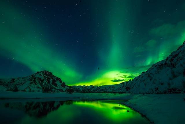 Ilustrasi kata-kata malam hari penuh makna. Sumber foto : Pixabay @12019