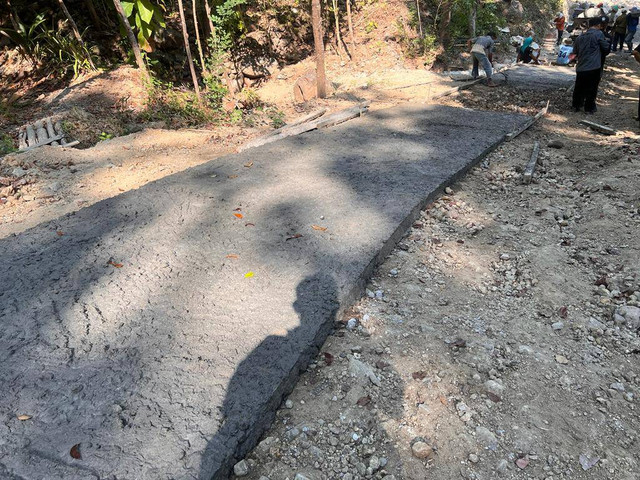 Jalan Cor Block di Dusun Wunut, Sriharjo, Bantul, mulai terbangun. Foto: AR