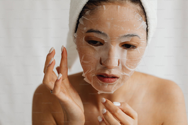 Ilustrasi Cara Membuat Masker dari Beras, Foto: Unsplash/Avatar