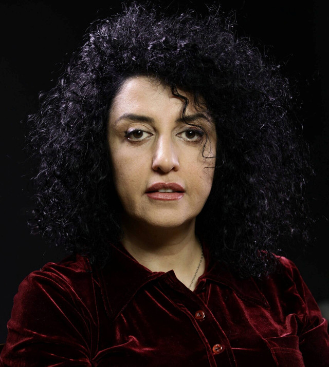 Aktivis hak asasi manusia Iran dan wakil presiden Pusat Pembela Hak Asasi Manusia (DHRC), Narges Mohammadi. Foto: Mohammadi family archive photos/Handout via REUTERS