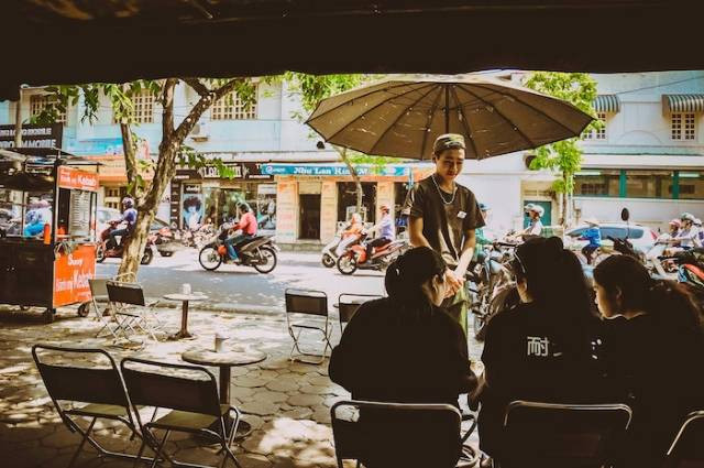 Ilustrasi pasar jasa adalah, sumber foto: Arnie Chou by pexels.com