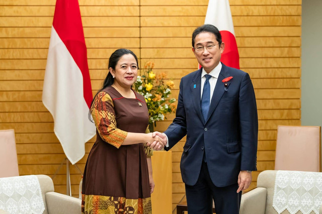 Ketua DPR RI Puan Maharani melakukan pertemuan bilateral dengan Perdana Menteri (PM) Jepang Fumio Kishida di Tokyo, Selasa (10/10/2023). Foto: DPR RI