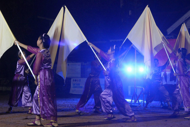 Kontes Colour Guard (CG) yang digelar Komunitas Orkes Bahana Citra Singkawang. Foto: Try Shaskya/Hi!Pontianak