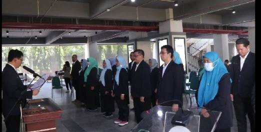 Lantik Pejabat Struktural, Rektor UHW Perbanas: Kuatkan Mental untuk Maju