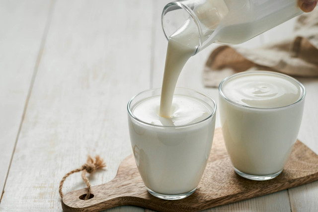 Ilustrasi yogurt sebagai probiotik. Foto: Fascinadora/Shutterstock