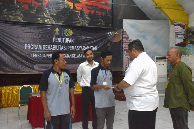 Rehabilitasi Sosial di Lapas Kelas I Malang Ditutup | dok.humaslapasmalang
