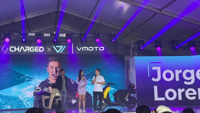 Jorge Lorenzo dalam acara peluncuran motor listrik Charged di Sirkuit Formula E, Jakarta, Rabu (18/10). Foto: Soni Insan Bagus/kumparan