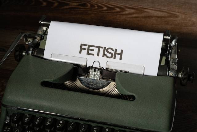 Ilustrasi Jenis Fetish. Foto: dok. Unsplash/Markus Winkler